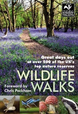 Wandelgids  Wildlife Walks Great days out at over 500 of the UK's top nature reserves - Engeland | AC Black