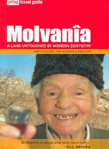 Reisgids Molvania | Jetlag Publishing | Santo Cilauro,Tom Gleisner,Rob Sitch