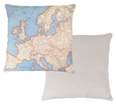 Kadotip Kussen met vintage kaart van Europa | Sass & Belle