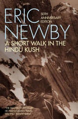 Reisverhaal A short walk in the Hindu Kush - Eric Newby | Pan McMillan