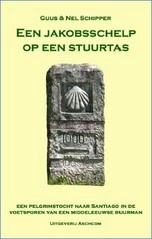 Een jakobsschelp op een stuurtas | Guus en Nel Schipper
