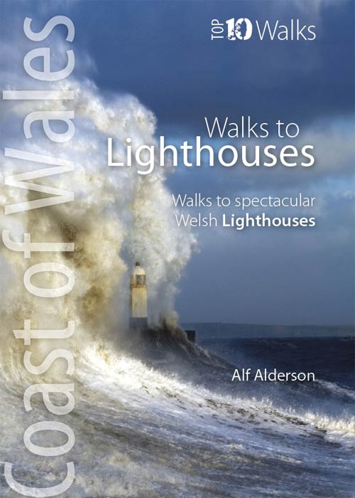 Online bestellen: Wandelgids Walks to Lighthouses Wales | Northern Eye Books