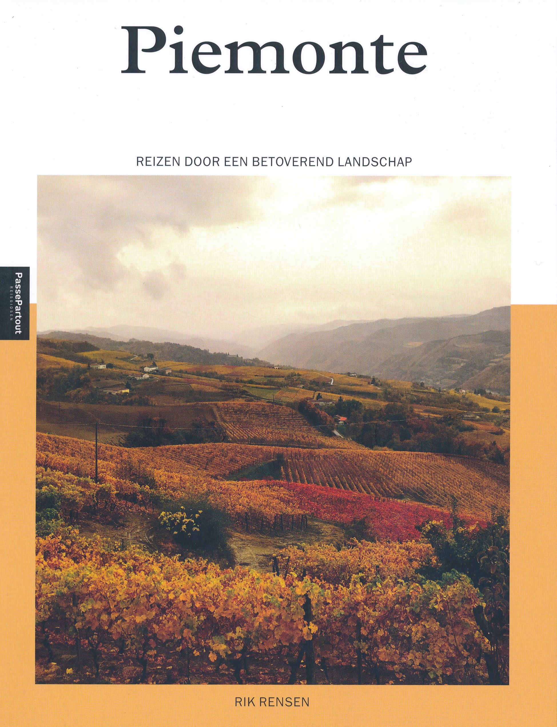 Online bestellen: Reisgids PassePartout Piemonte | Edicola