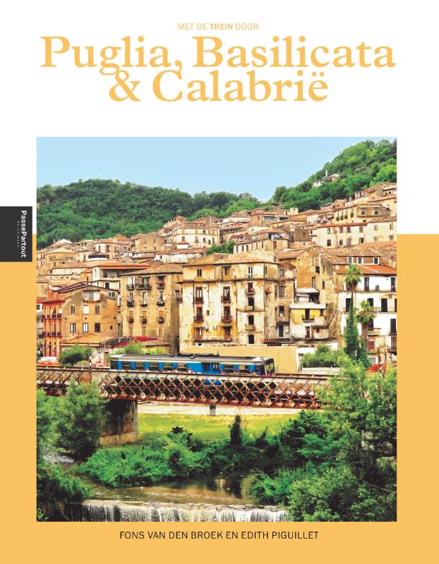 Online bestellen: Reisgids PassePartout Puglia, Basilicata en Calabrië | Edicola