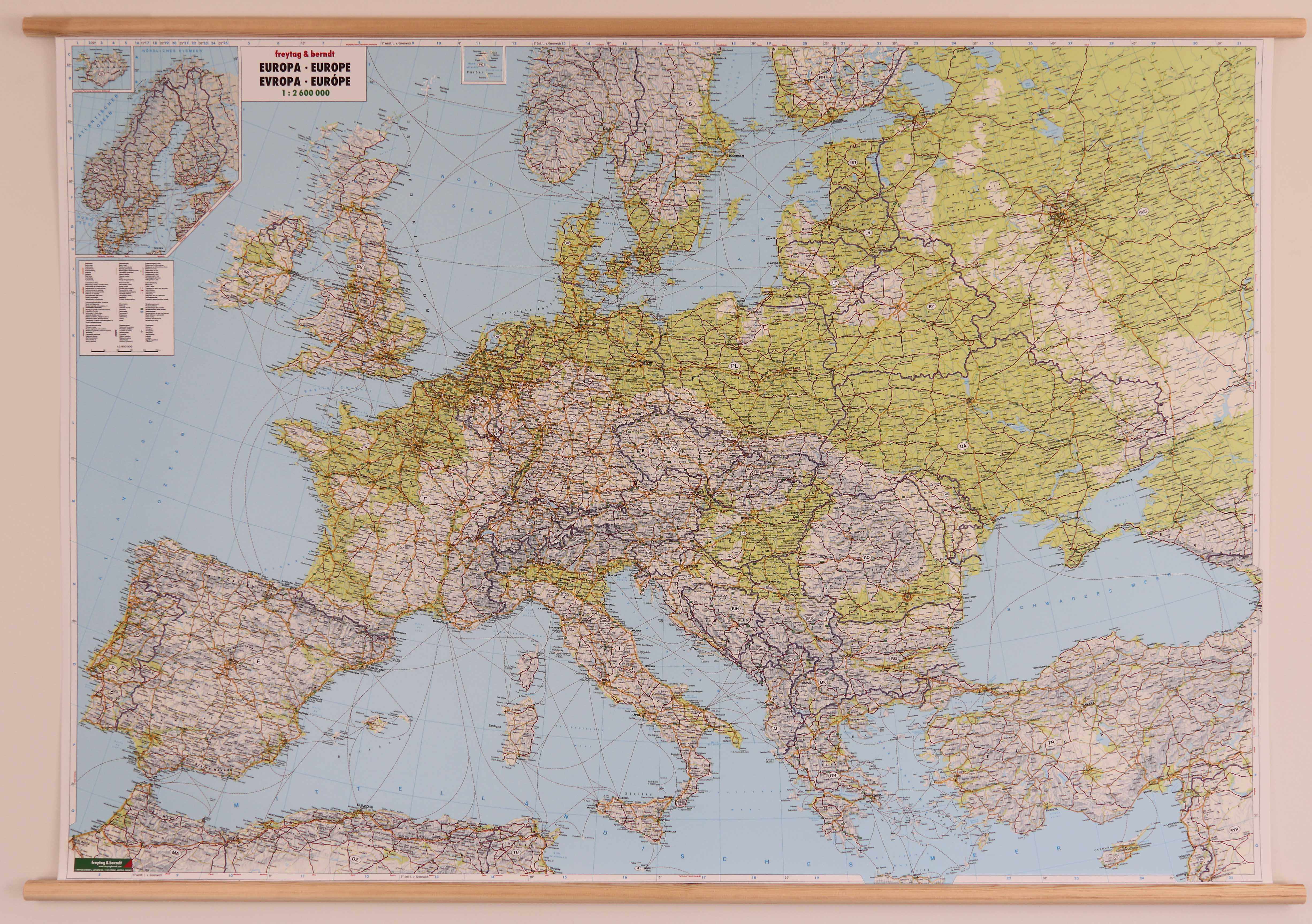 Wandkaart Europa fysisch groot met…